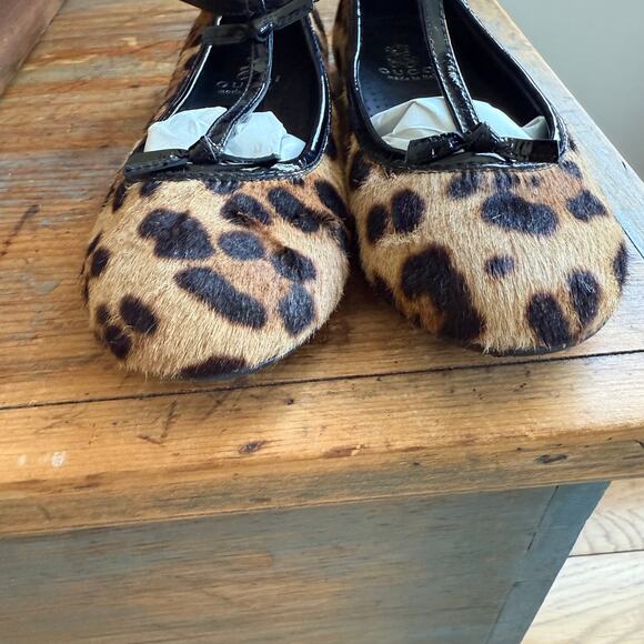 Girls Gucci Leopard Print Patent Leather Ballet Mary Janes EU 30 US 12.5 Italy - Picture 3 of 13